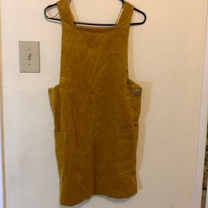 A brand new: Zara overalls